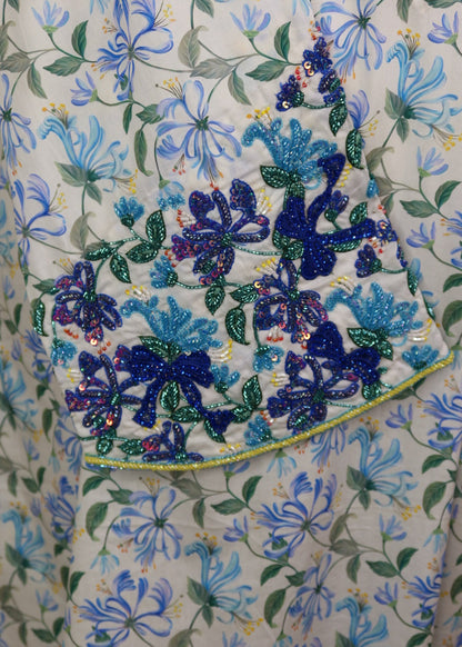 Embroidered Mukhawar with Bows